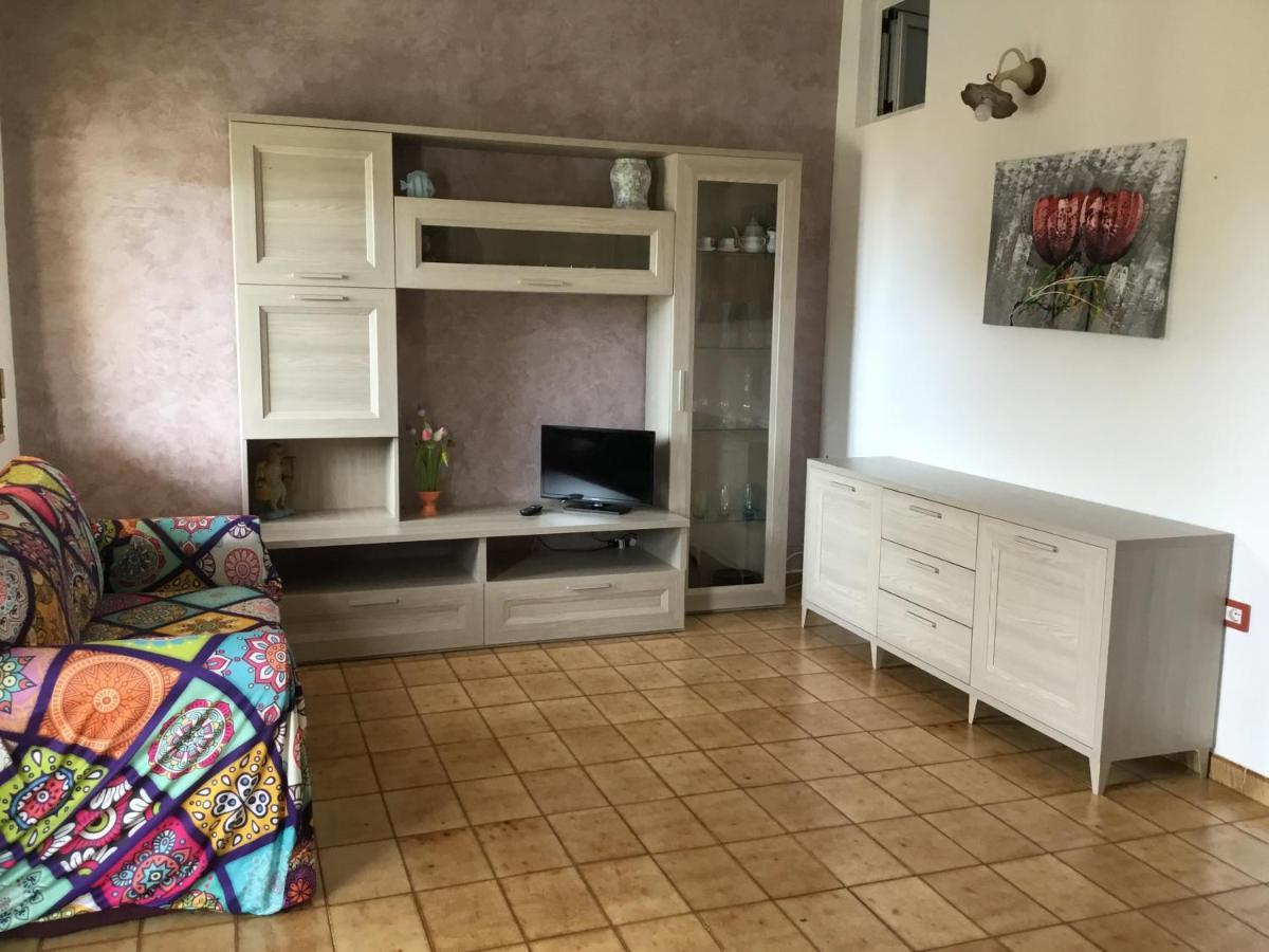 Appartamenti Manuela Cala Gonone Exterior foto